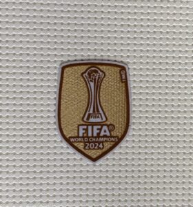 Parche Real Madrid campeón Mundial de clubes 2024
