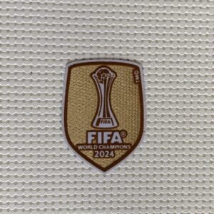 Parche Real Madrid campeón Mundial de clubes 2024