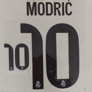 Dorsal Modric Real Madrid UCL 2025 local