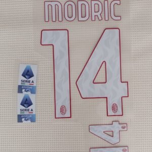Set AC Milan Luka Modric Serie A dorsal+1 parche