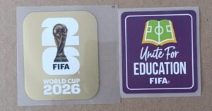 Set de parches WC 26 dorado + UNITE FOR EDUCATION morado