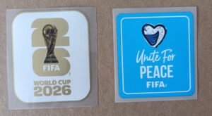 Set de parches WC 26 blanco con dorado + UNITE FOR PEACE azul claro