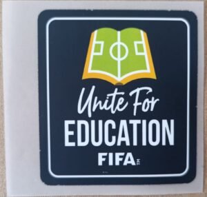 Parche UNITE FOR EDUCATION negro