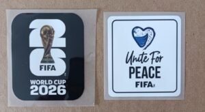 Set de parches WC 26 negro + UNITE FOR PEACE blanco